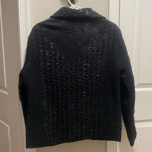 Reversible Black Jacket - Picture 2 of 8